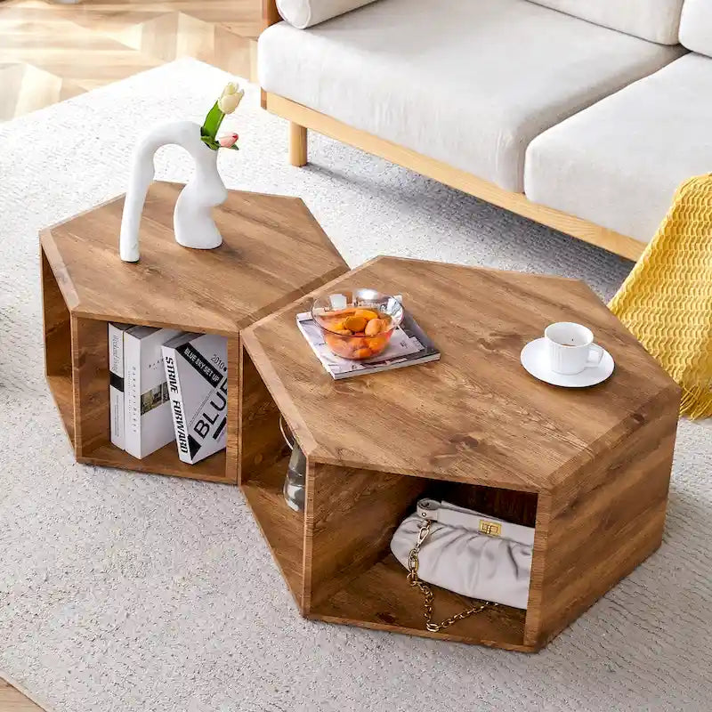 Tables basses hexagonales avec motifs minimalistes