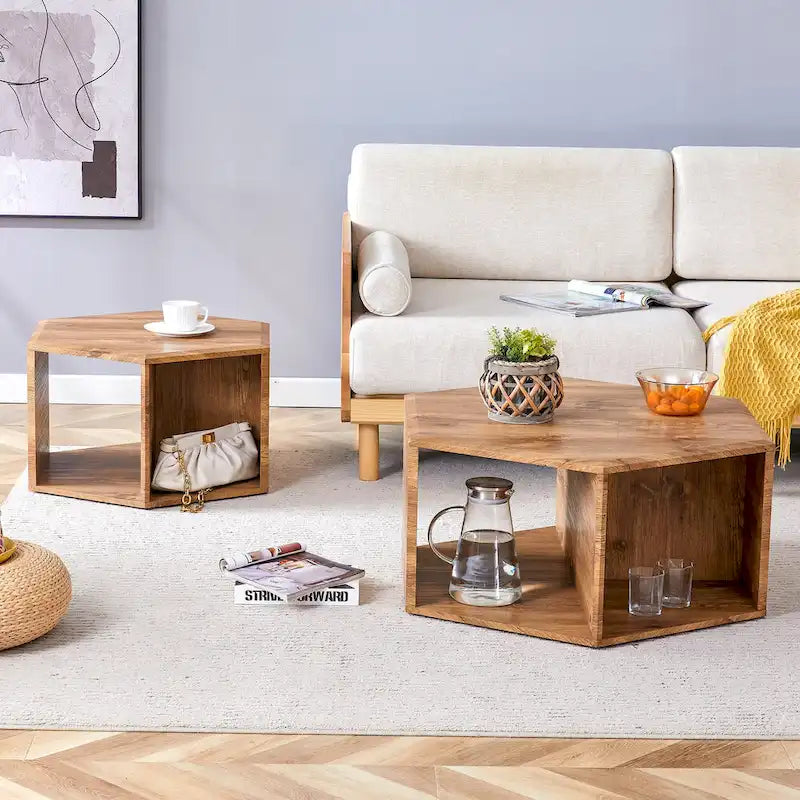 Tables basses hexagonales avec motifs minimalistes