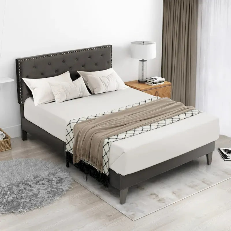 Lit plateforme rembourré avec tête de lit capitonnée en velours – Capacité de 450 kg, sans sommier (Queen/Full)