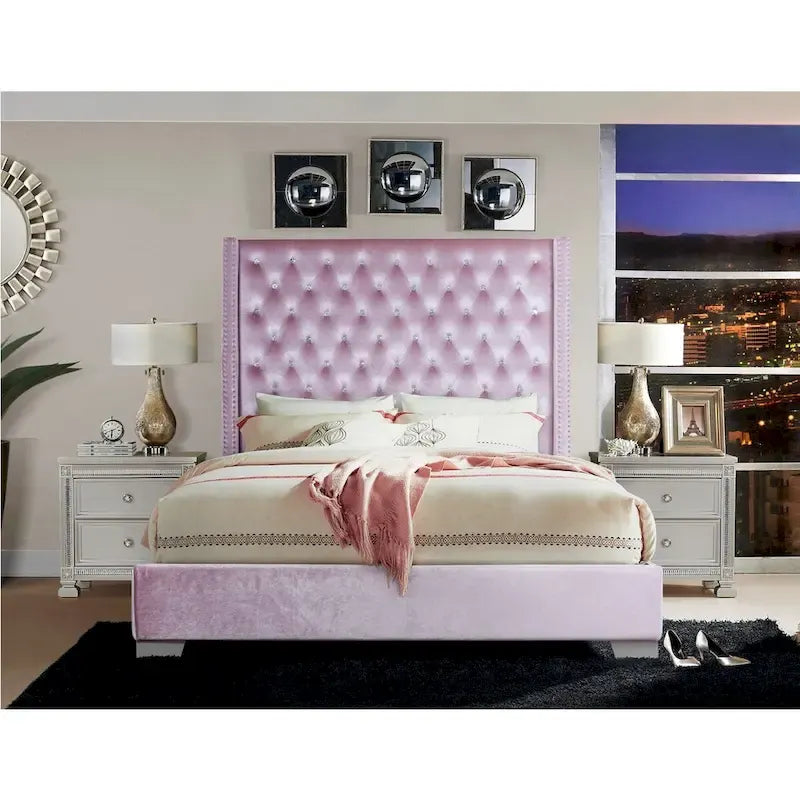 Lit capitonné en velours rose – Pièce maîtresse de chambre à coucher luxueuse (Queen/King)