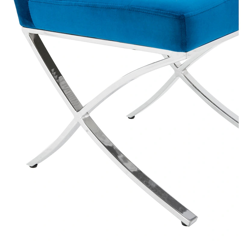Chaise d'appoint capitonnée Glam avec pieds en chrome poli – Revêtement aspect cuir (19"L x 23"P x 35"H)