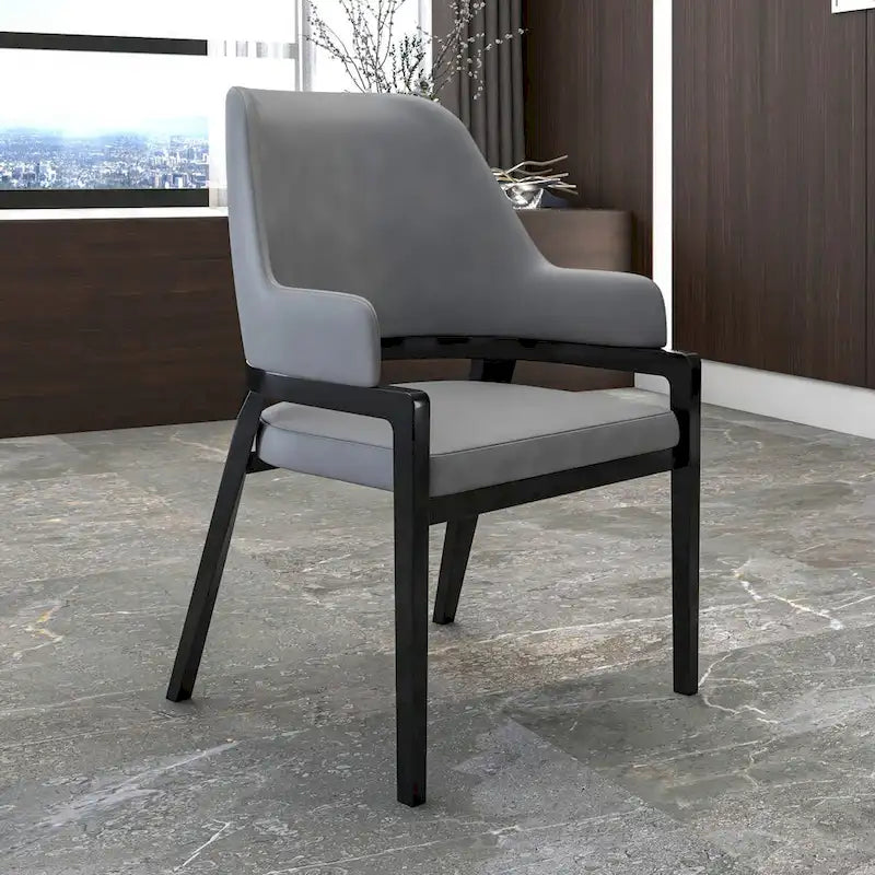 Chaise de salle à manger Ethora en cuir avec dossier ouvert incurvé et pieds en bois d'hévéa