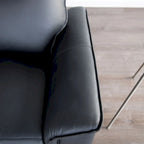 Fauteuil inclinable manuel moderne en cuir assorti avec accoudoirs évasés – Noir ou taupe